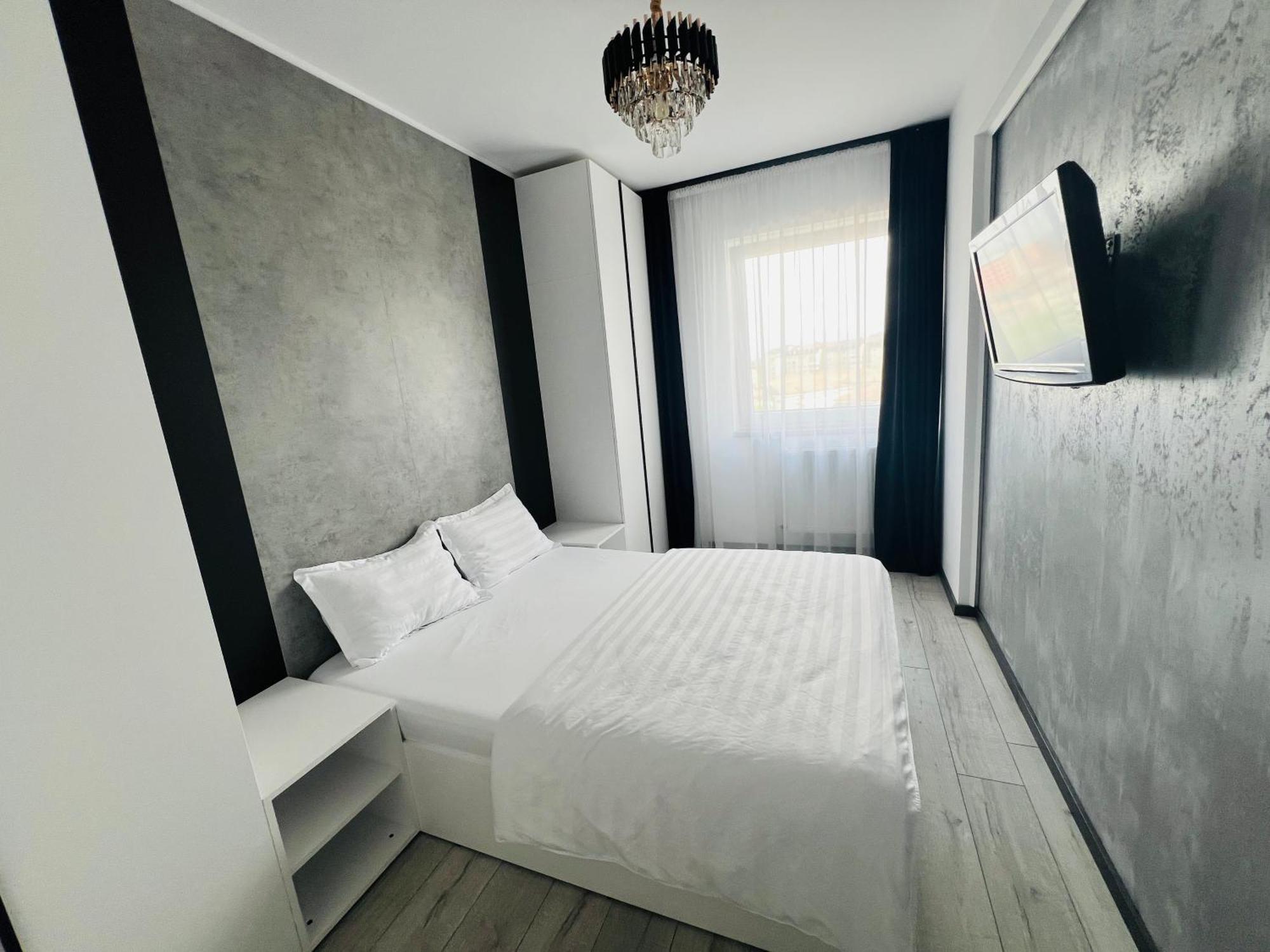 The Silver Grove Oradea Exterior foto